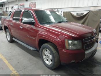  Salvage Chevrolet Avalanche 1500