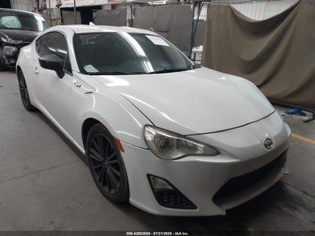  Salvage Scion FR-S