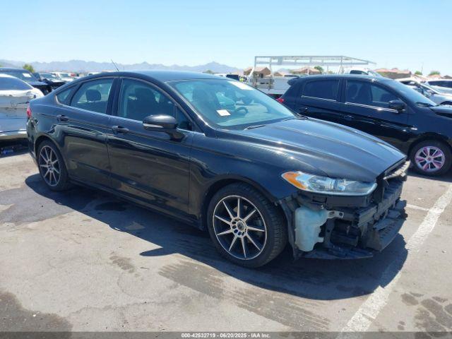  Salvage Ford Fusion