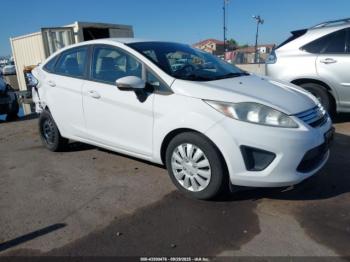  Salvage Ford Fiesta