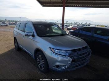  Salvage Mitsubishi Outlander