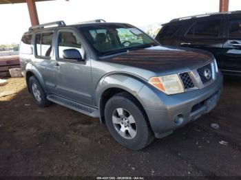  Salvage Nissan Pathfinder