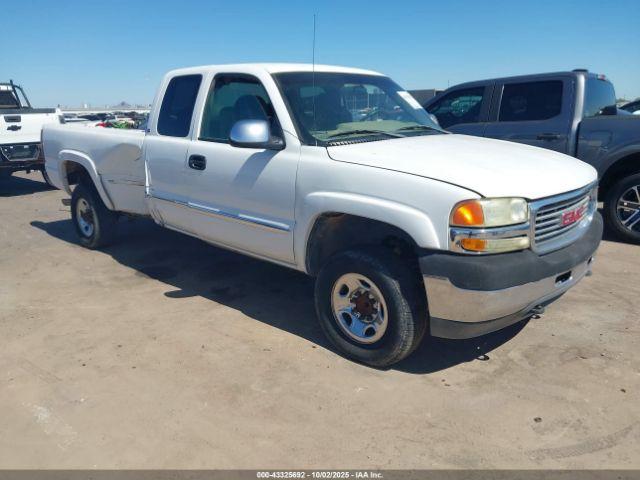  Salvage GMC Sierra 2500