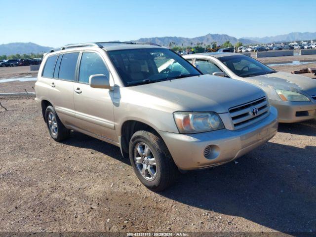  Salvage Toyota Highlander