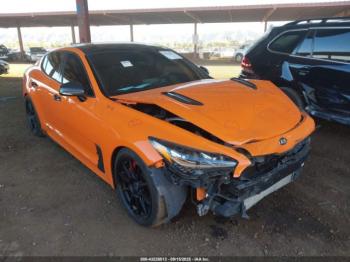  Salvage Kia Stinger