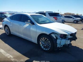  Salvage Lexus Es