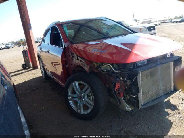  Salvage Mercedes-Benz GLA