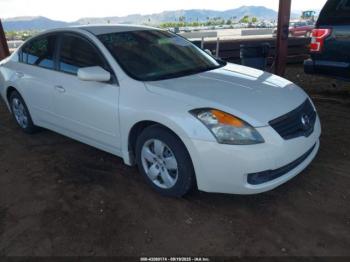 Salvage Nissan Altima