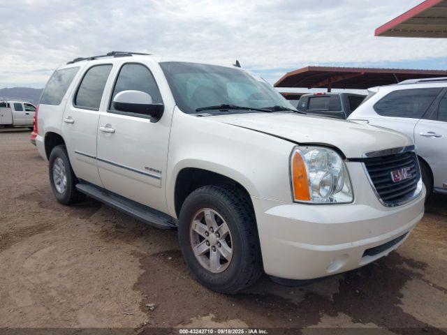  Salvage GMC Yukon