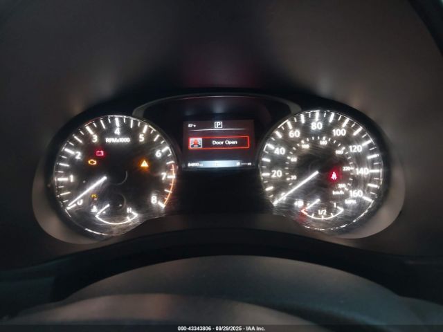 Nissan Pathfinder S 2wd Image 9