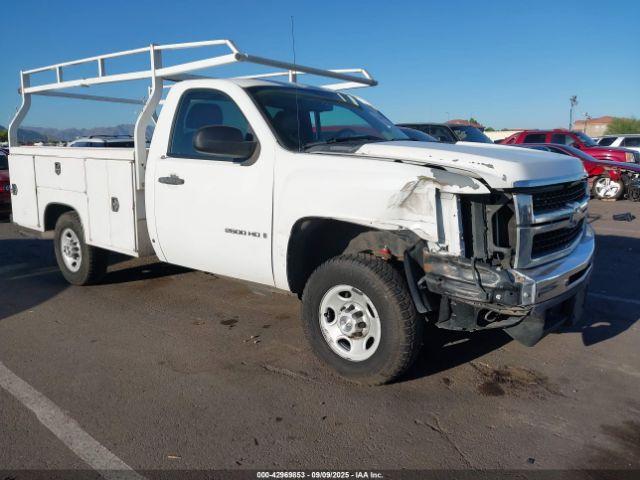  Salvage Chevrolet Silverado 2500