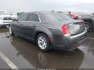 Chrysler 300 Limited Image 14