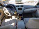 Toyota Camry Xle V6 Image 14