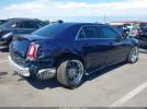Chrysler 300 Limited Image 2