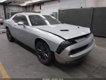  Salvage Dodge Challenger