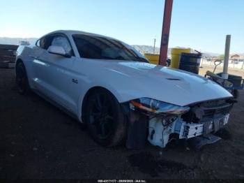  Salvage Ford Mustang