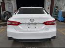 Toyota Camry Le Image 10