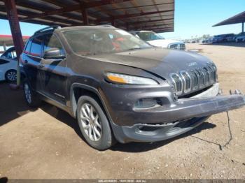 Salvage Jeep Cherokee