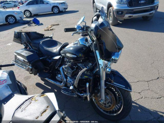  Salvage Harley-Davidson Flhtk