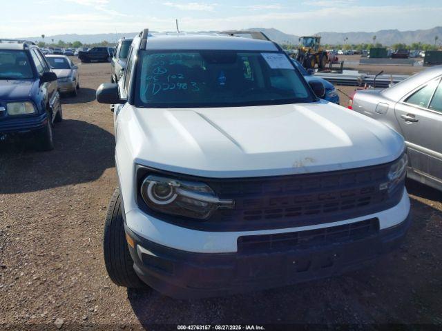  Salvage Ford Bronco