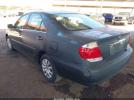 Toyota Camry Le Image 9