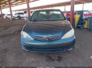 Toyota Camry Le Image 10