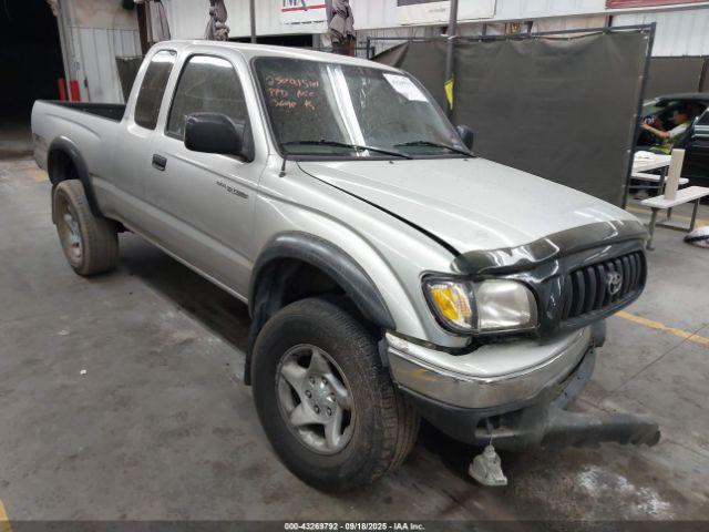  Salvage Toyota Tacoma