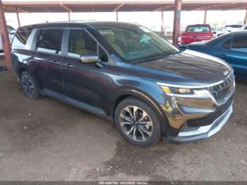  Salvage Kia Carnival