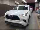 Toyota Highlander L Image 14