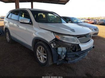  Salvage Kia Sorento