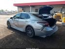 Toyota Camry Se Image 11