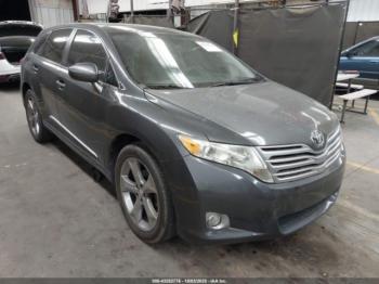  Salvage Toyota Venza
