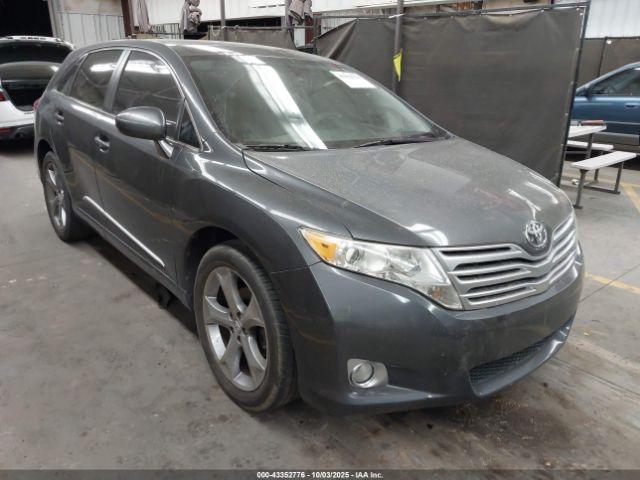  Salvage Toyota Venza
