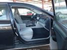Toyota Camry Le Image 12