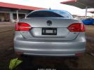 Volkswagen Jetta 1.8t Se Image 16