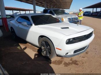  Salvage Dodge Challenger