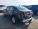 Chevrolet Cruze Ls Auto Image 11