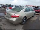 Toyota Camry Le Image 16