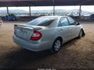 Toyota Camry Le Image 3
