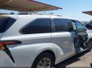 Toyota Sienna Le Image 16