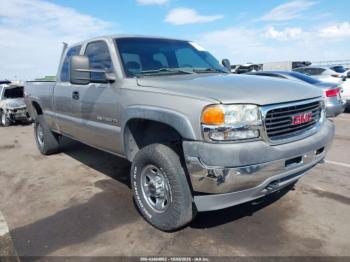  Salvage GMC Sierra 2500