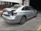 Volkswagen Jetta Image 3