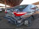 Toyota Camry Le Image 4