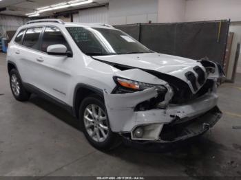  Salvage Jeep Cherokee