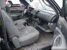 Toyota Tacoma Image 11