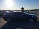 Acura ILX 2.0l Image 10