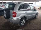 Toyota RAV4 Image 6