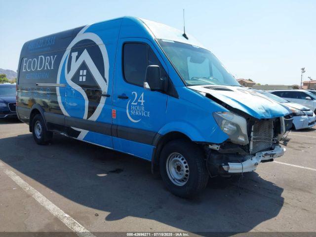  Salvage Mercedes-Benz Sprinter 2500