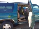 Chevrolet Suburban 1500 Image 6