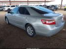 Toyota Camry Le Image 8